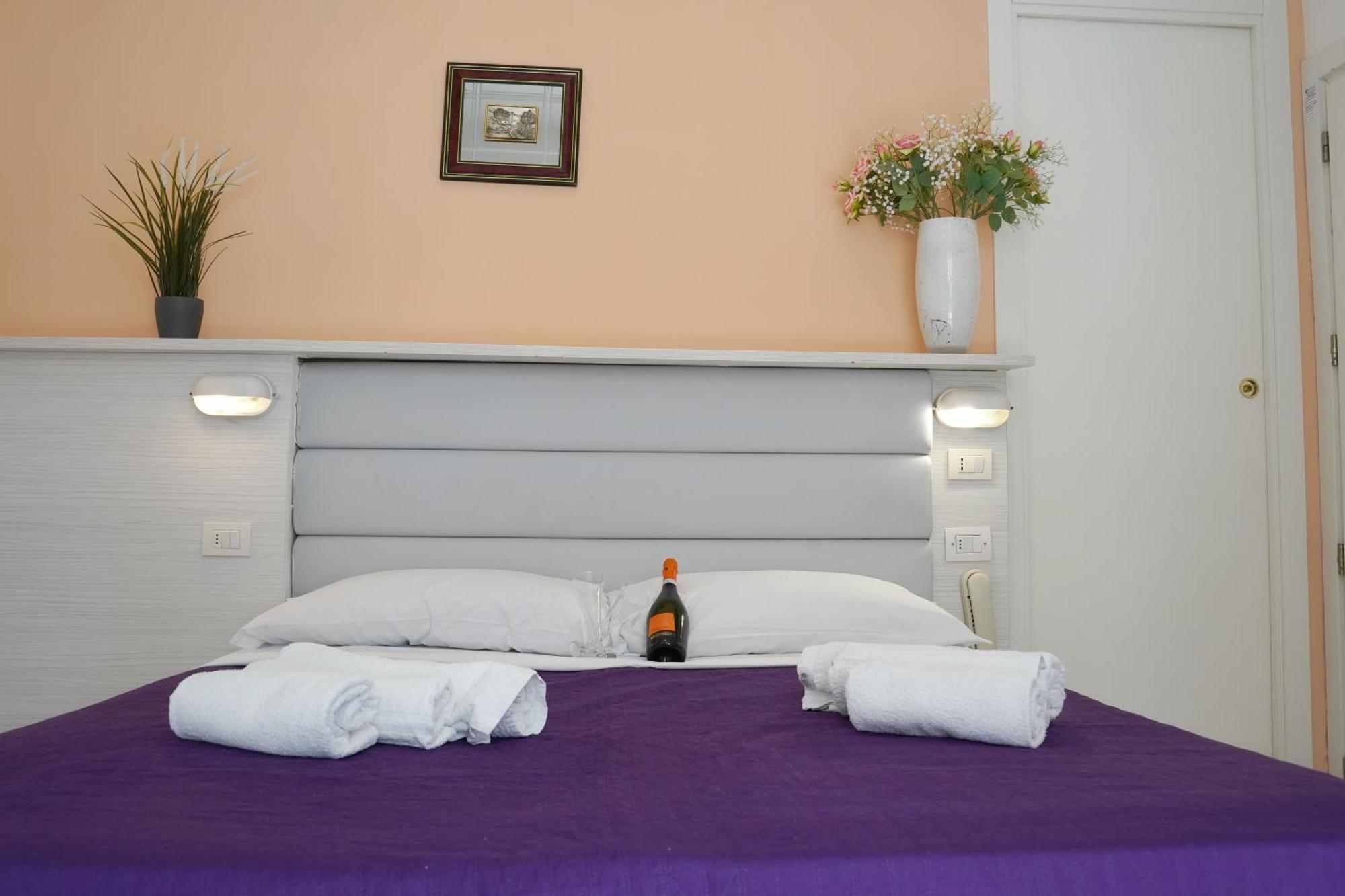 Hotel Malibu Mare Rimini Luaran gambar
