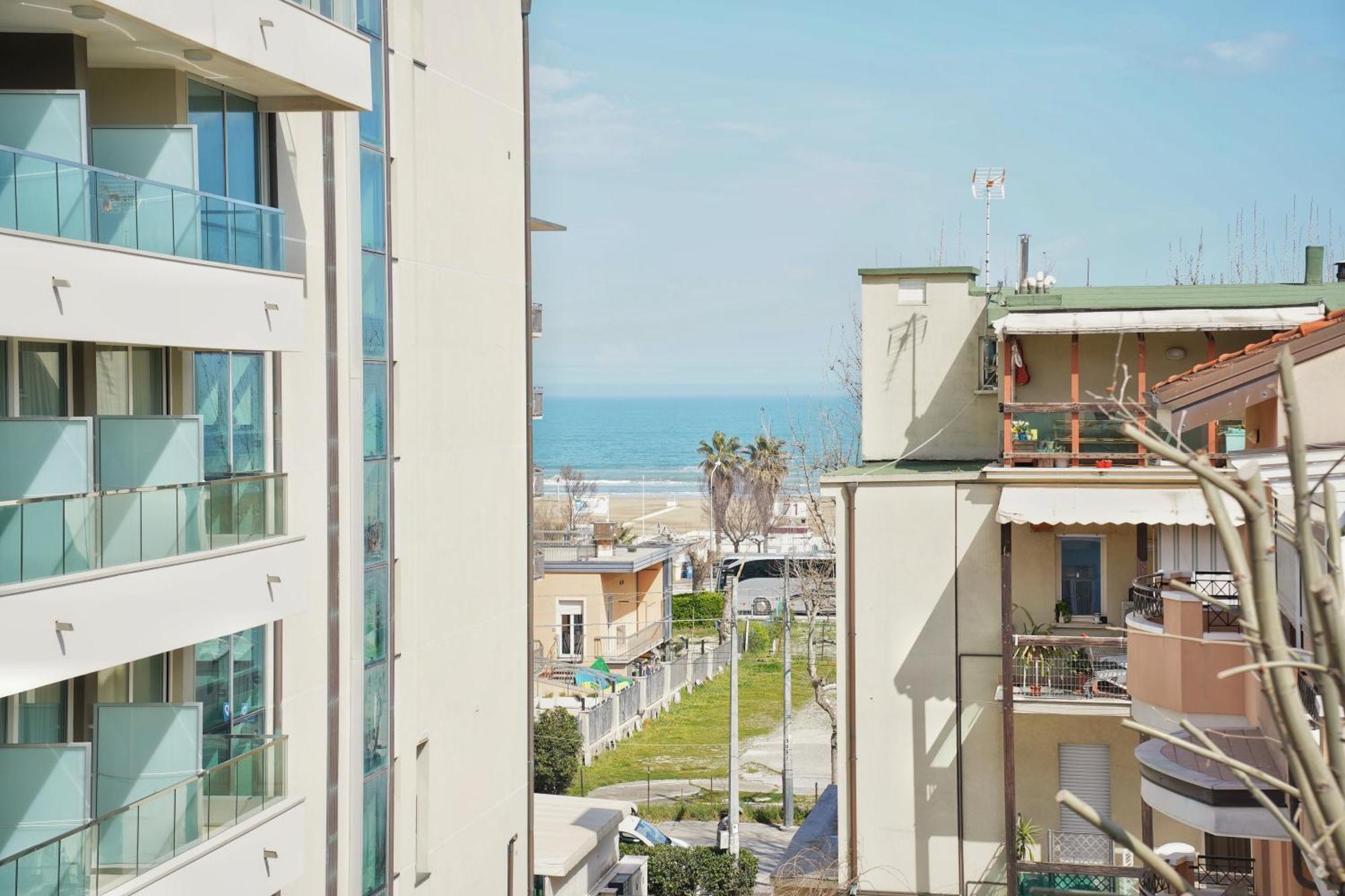 Hotel Malibu Mare Rimini Luaran gambar