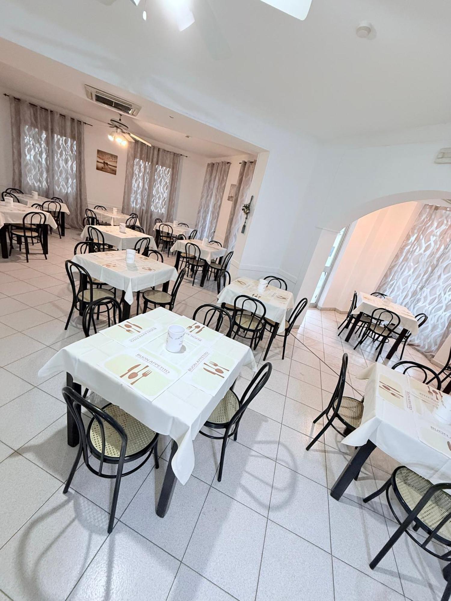 Hotel Malibu Mare Rimini Luaran gambar