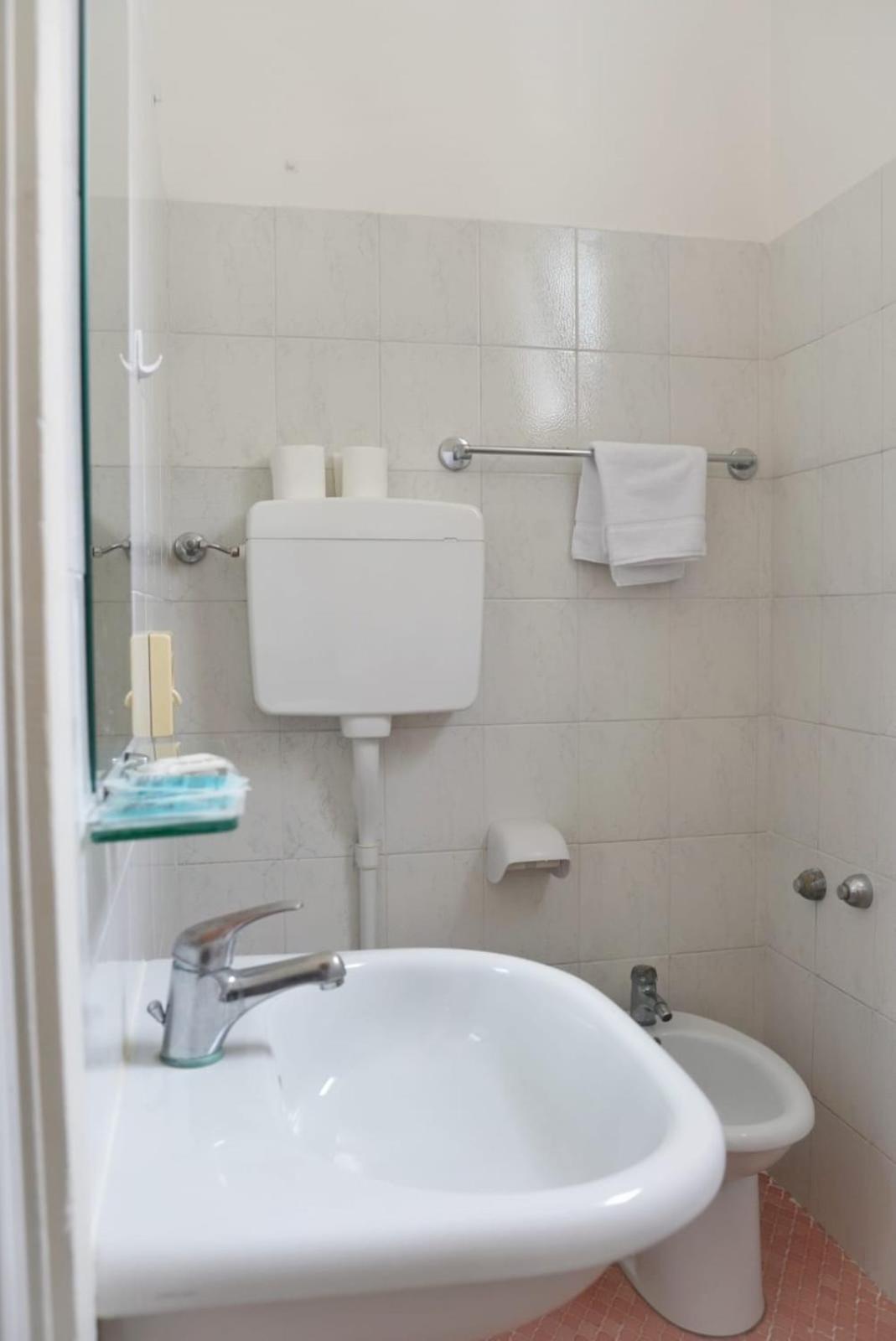 Hotel Malibu Mare Rimini Luaran gambar