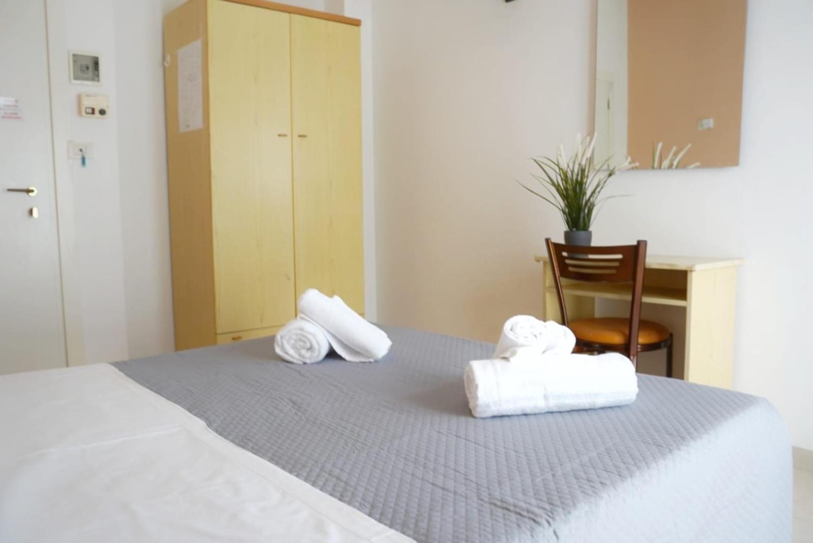 Hotel Malibu Mare Rimini Luaran gambar