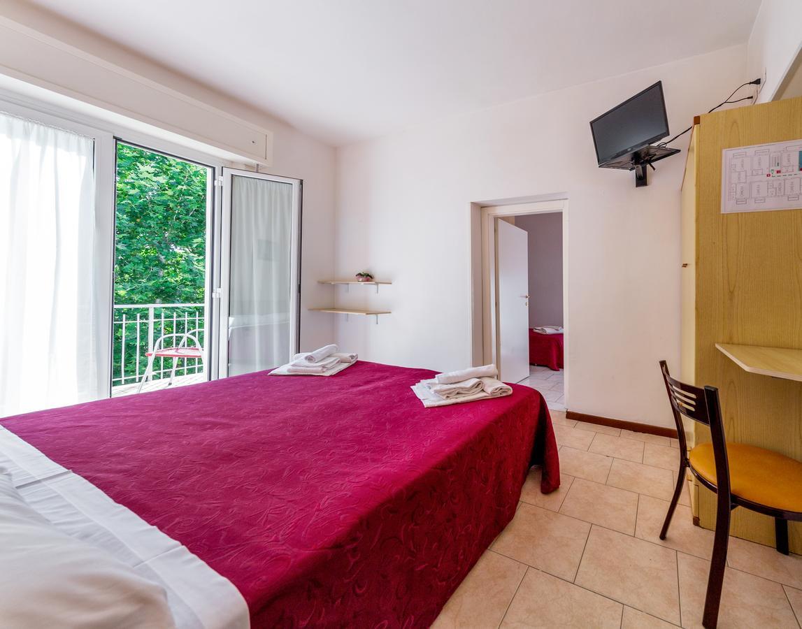 Hotel Malibu Mare Rimini Luaran gambar